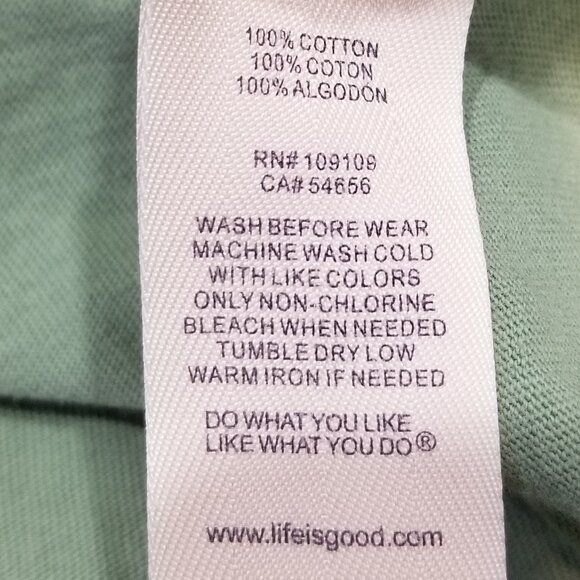 Ladies' Life is Good Christmas Tee, Size S, EUC - Picture 10 of 12